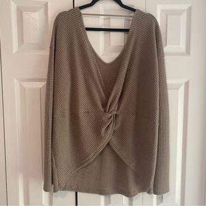 L LOVE  Dusty Mauve Tan Brown Knit Long Sleeve Twist Back Sweater Top L